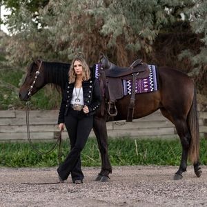 Meet your Posher, Nichole